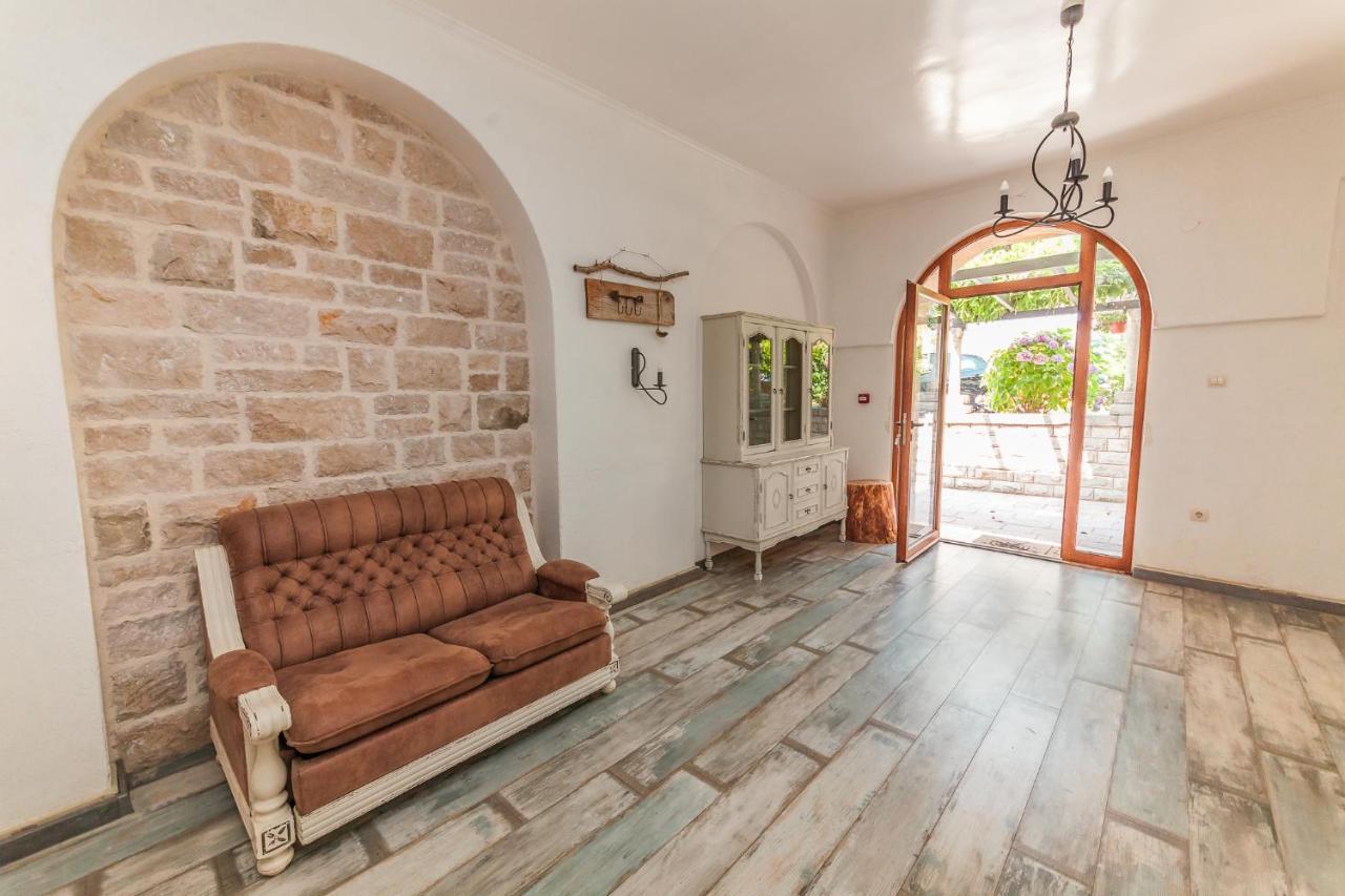 Apartments Belvedere Herceg Novi Exterior photo