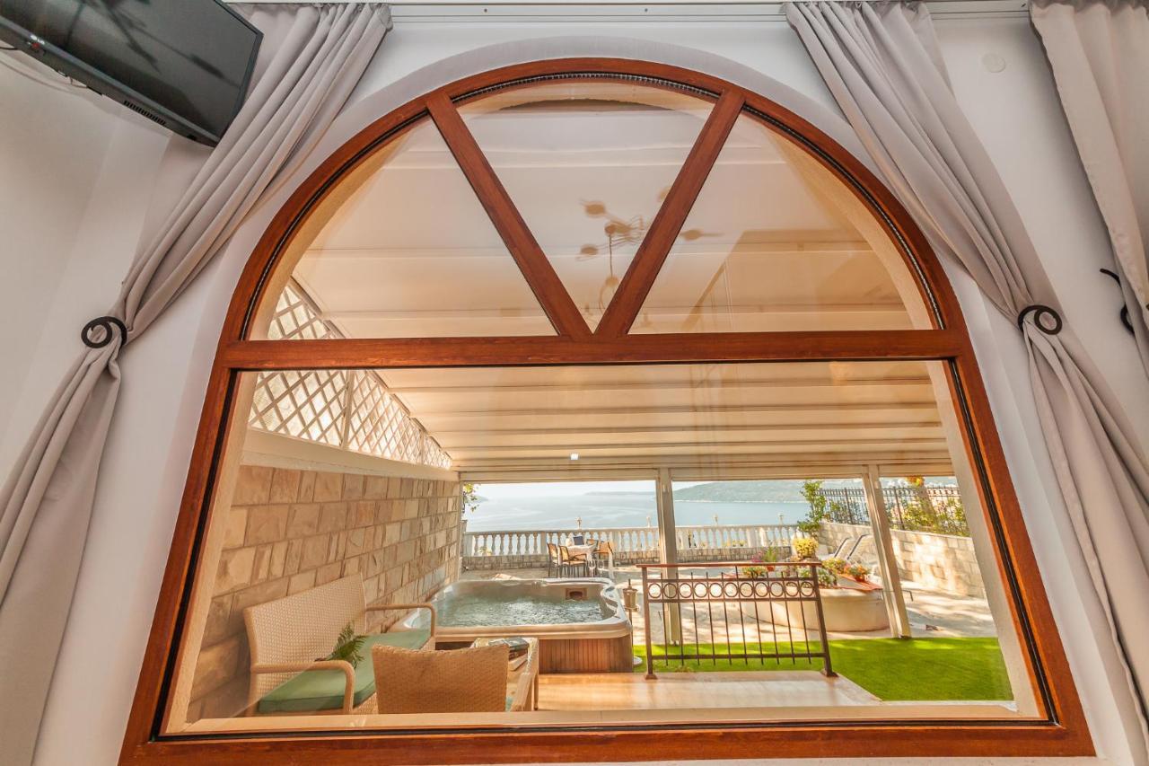 Apartments Belvedere Herceg Novi Exterior photo